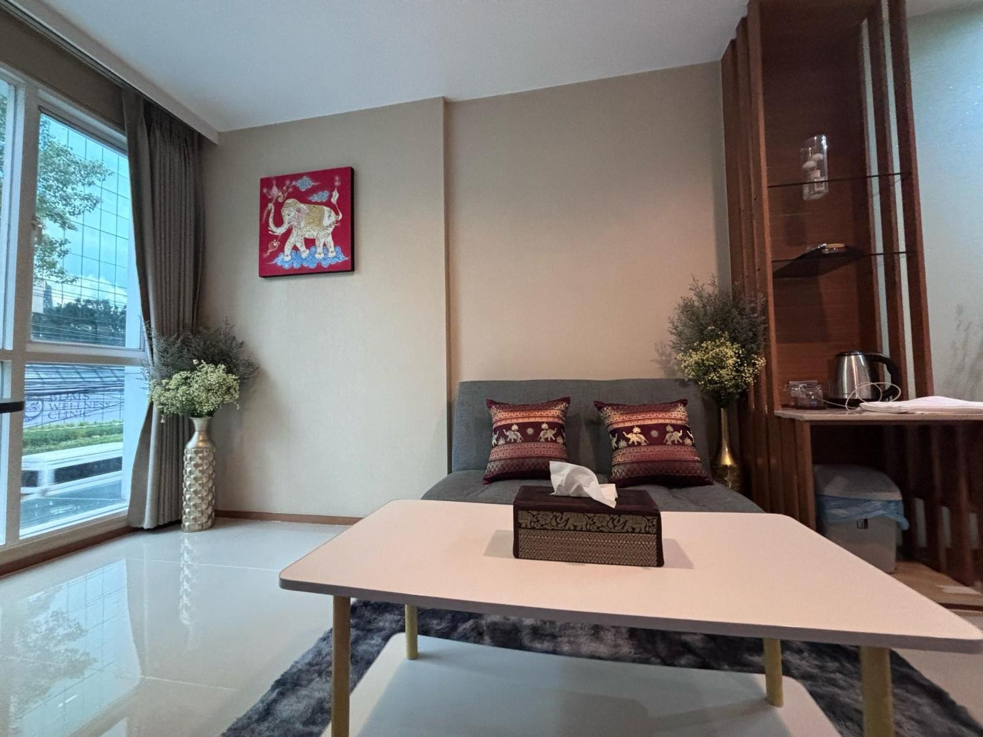 Sam Homestay Бангкок Экстерьер фото